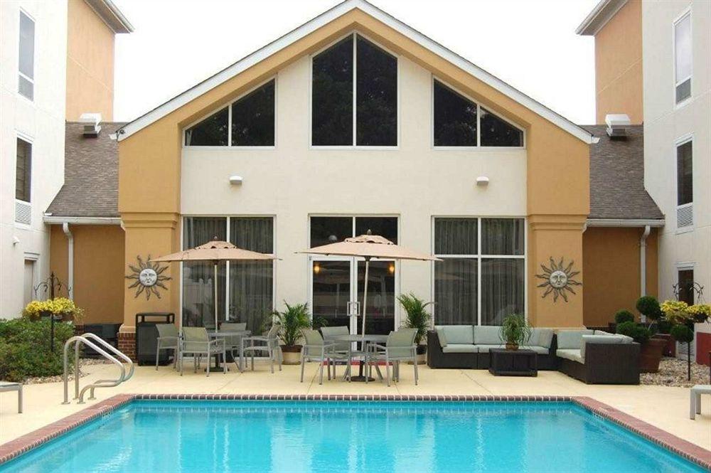 Hampton & Newport News-airport - Oyster Point Area Hotel Newport News